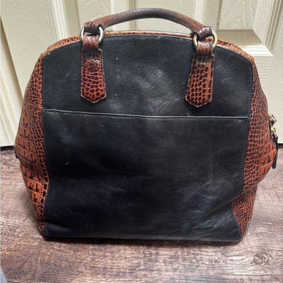 Brahmin Black and Brown Shoulder Bag with Gold Accents - Picture 3 of 6